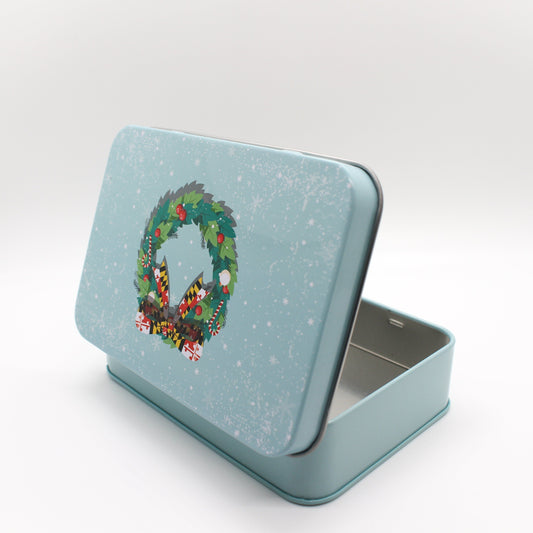 Maryland Holiday Wreath (Light Blue) / Gift Card Tin - Route One Apparel