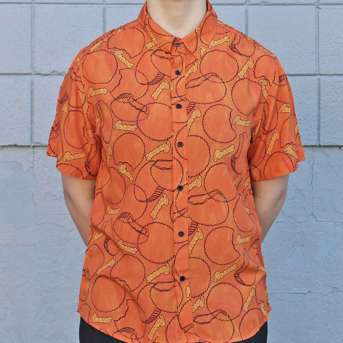 REESE'S PEANUT BUTTER CUP Silhouette Pattern (Orange) / Hawaiian