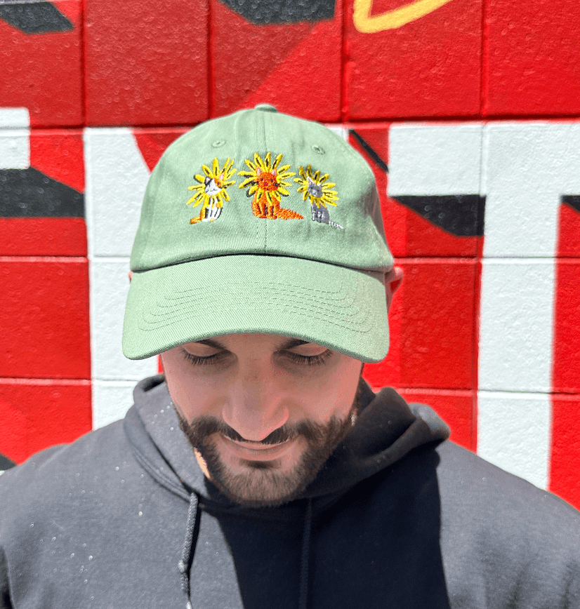 Black Eyed Susan Cat (Green) / Baseball Hat