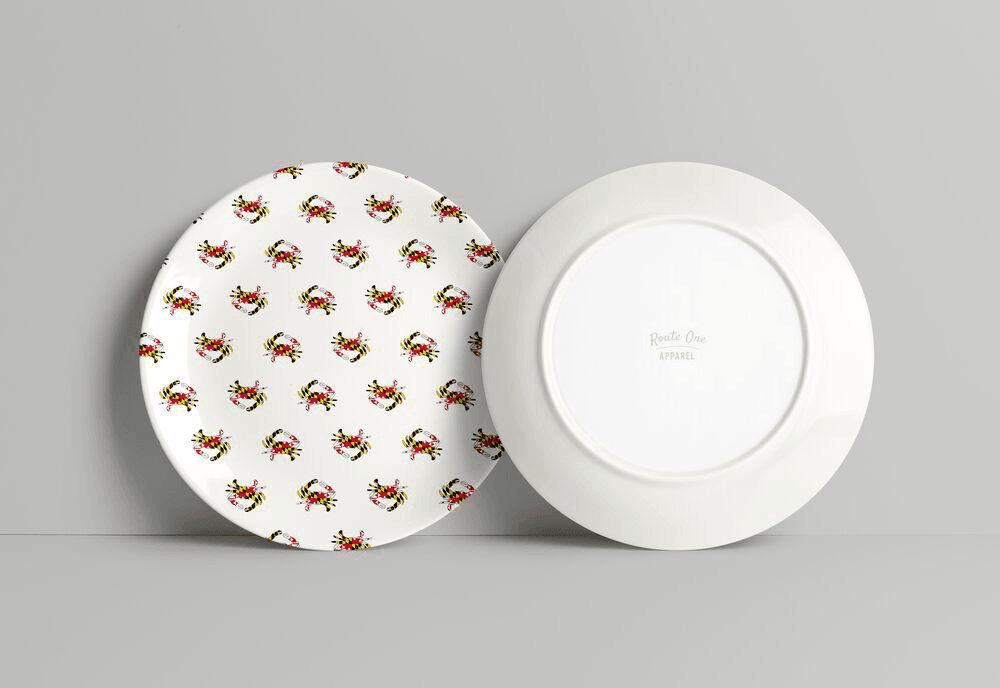 Maryland Flag Crab Pattern (White) / Plate