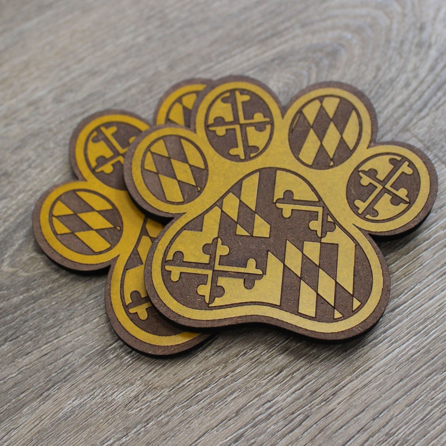 Maryland Flag Paw Print / Wooden Coaster - Route One Apparel