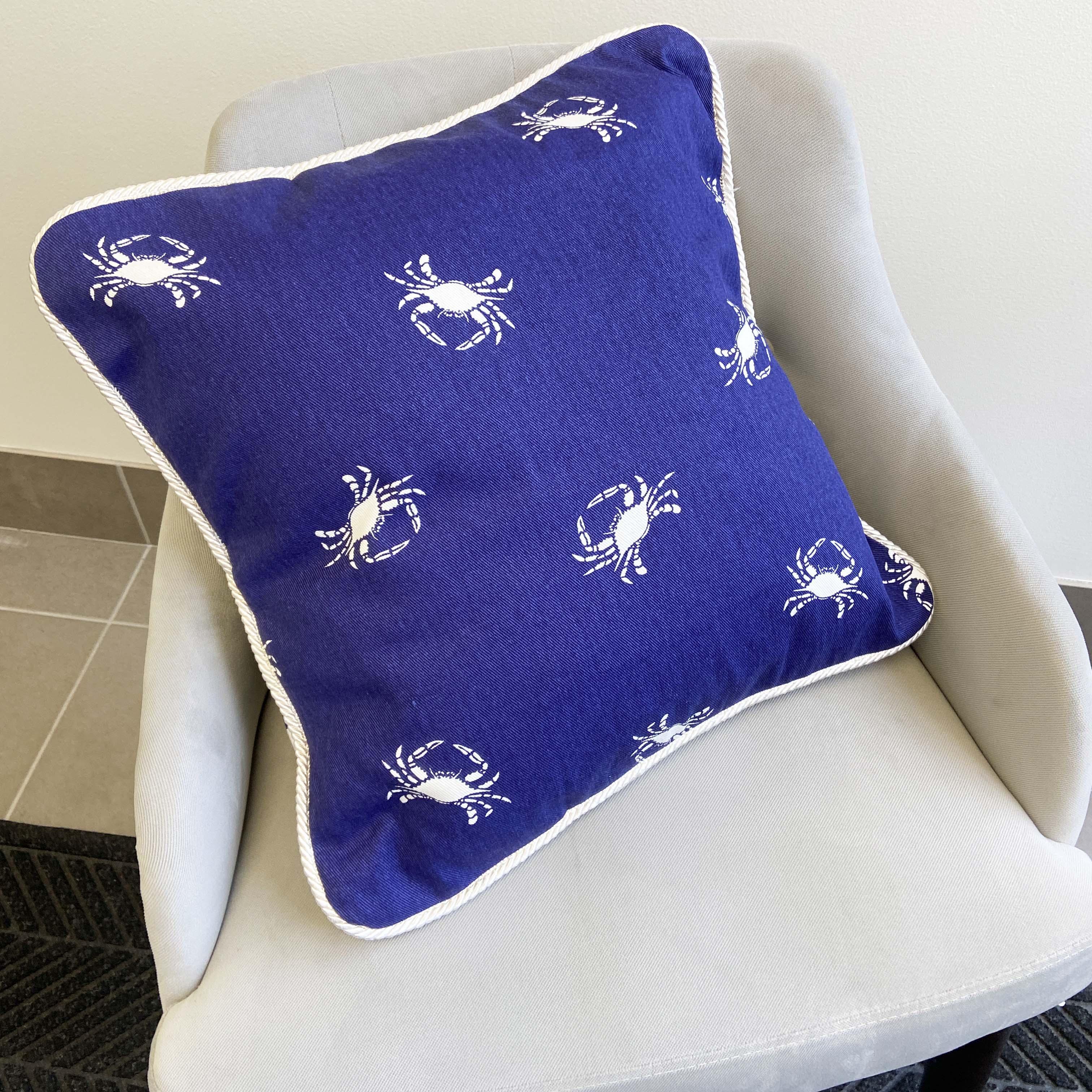 Blue Crab Pattern (Navy) / Throw Pillow - Route One Apparel