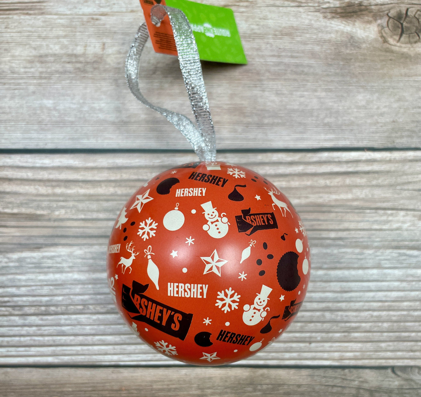 HERSHEY'S holiday (Red)  / Tin Ball Ornament - Route One Apparel
