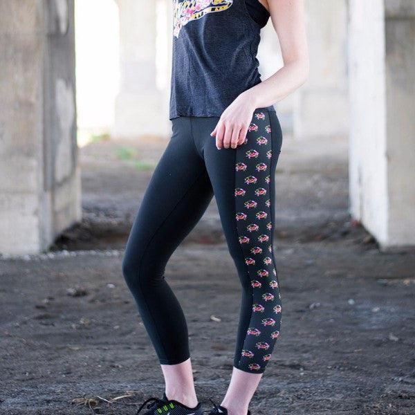 Maryland Flag Crab Pattern Sides (Black) / Yoga Leggings - Route One Apparel