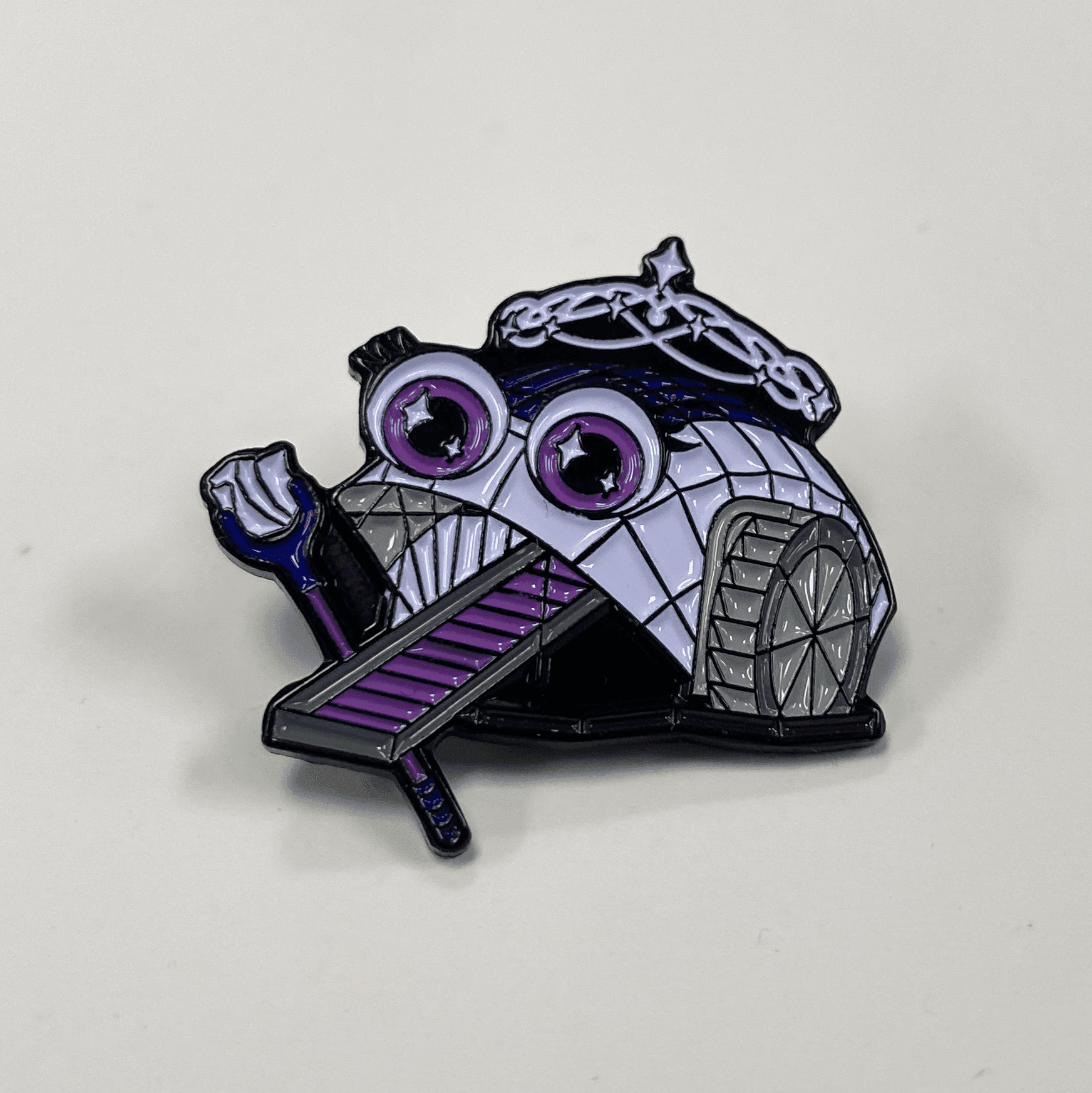 Gwynnda The Good Wheel Of The West / Pin - Route One Apparel