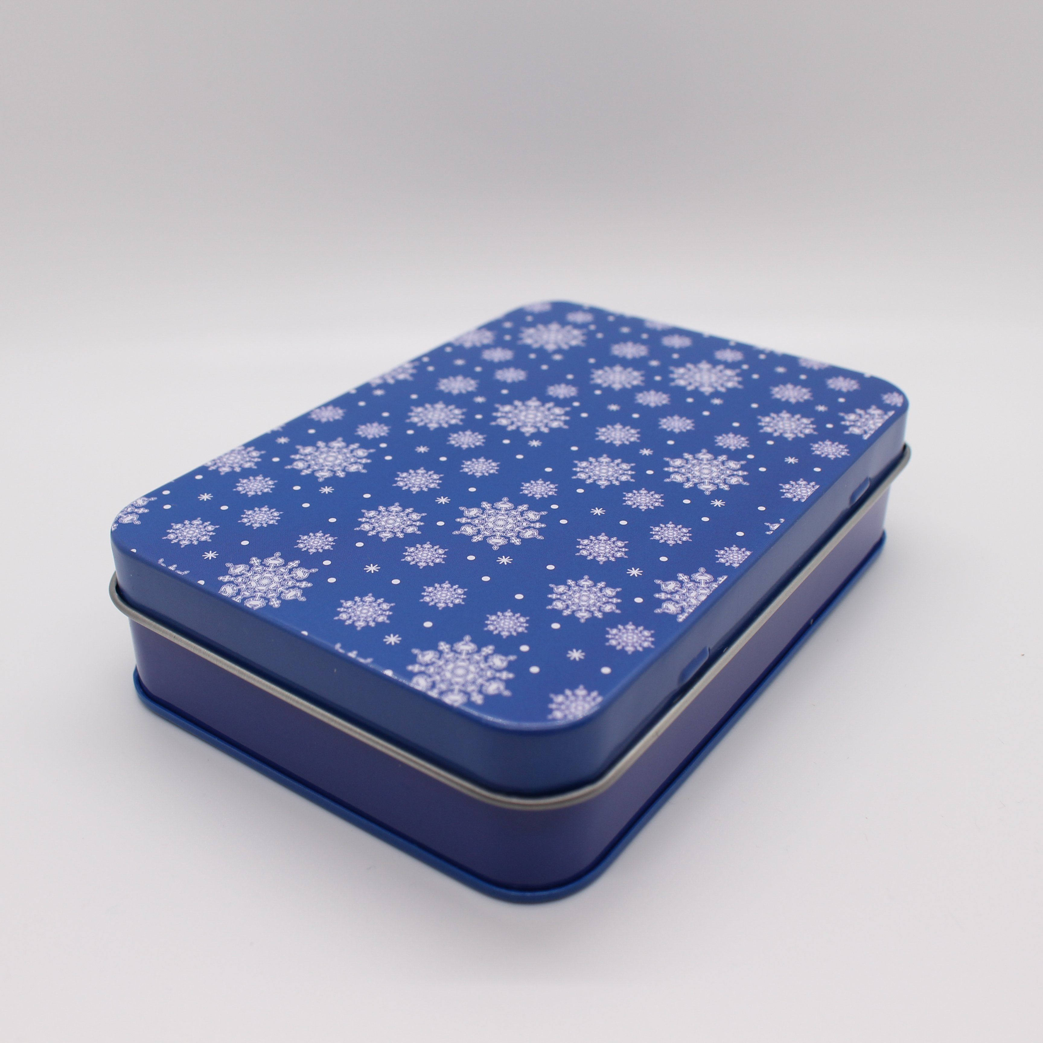 Crab Snowflake Pattern / Gift Card Tin - Route One Apparel