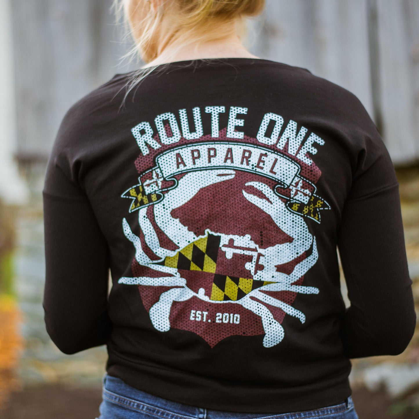 Route One Apparel Classic Flag & Crab (Black) / Ladies Long-Sleeve Scoop Shirt - Route One Apparel