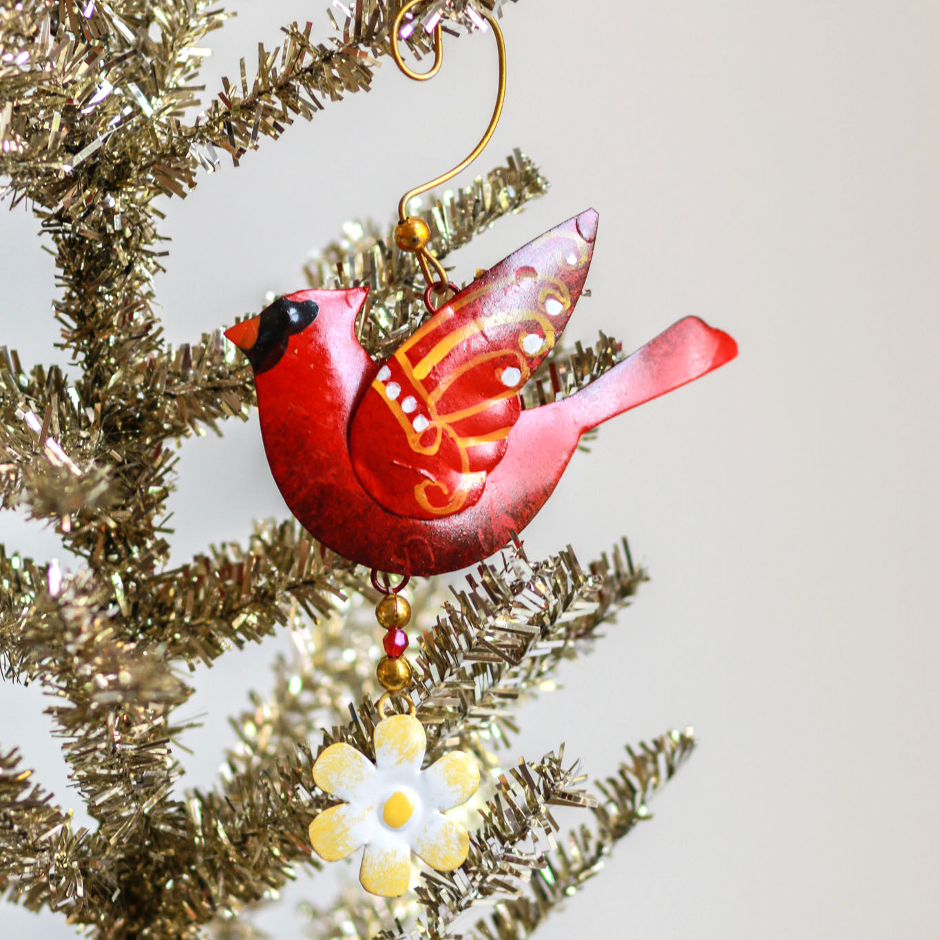 Cardinal Bird / Metal Ornament - Route One Apparel