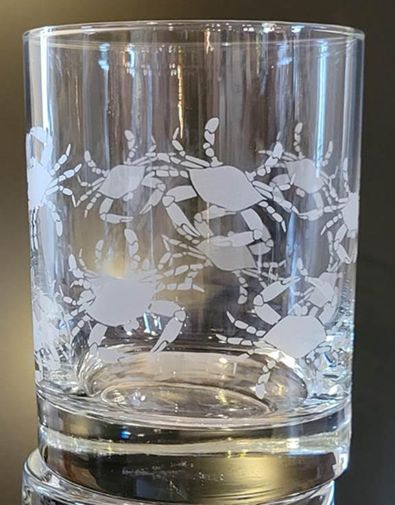 Crab Etched Pattern / Rock Glass - Route One Apparel